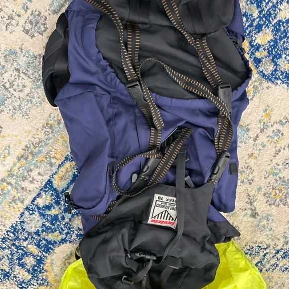 Invicta backpack - Picture 4 of 9